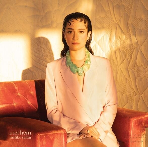 Melike Şahin - Merhem Plak